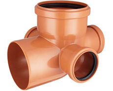 IPS CODO A  90º CON TRIPLE ACOMETIDA 110 X 63 MM DESAGÜE